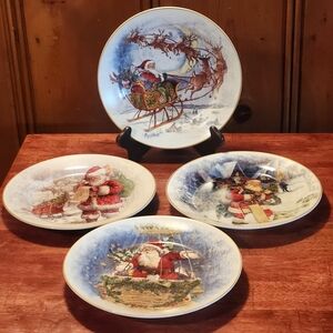 Pottery Barn Nostalgic Christmas Holiday Plates, Set of 4 Salad Plates